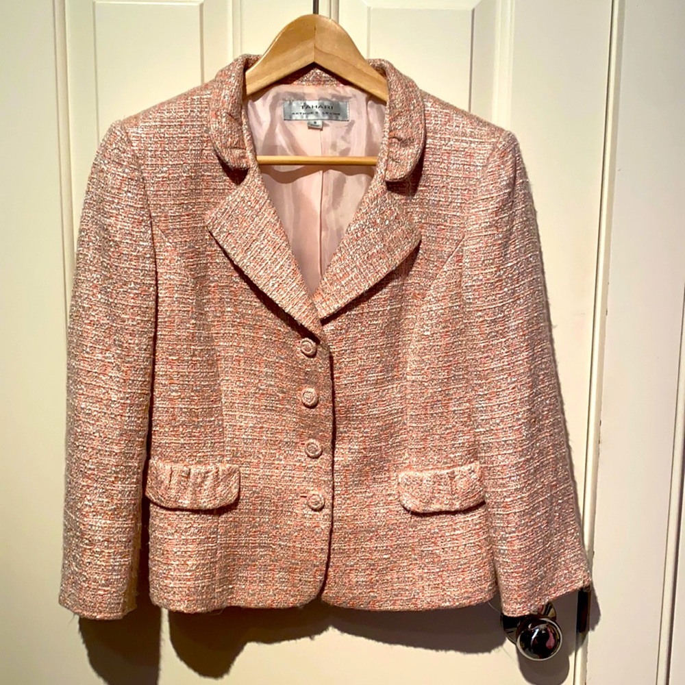Gorgeous Tahari tweed jacket